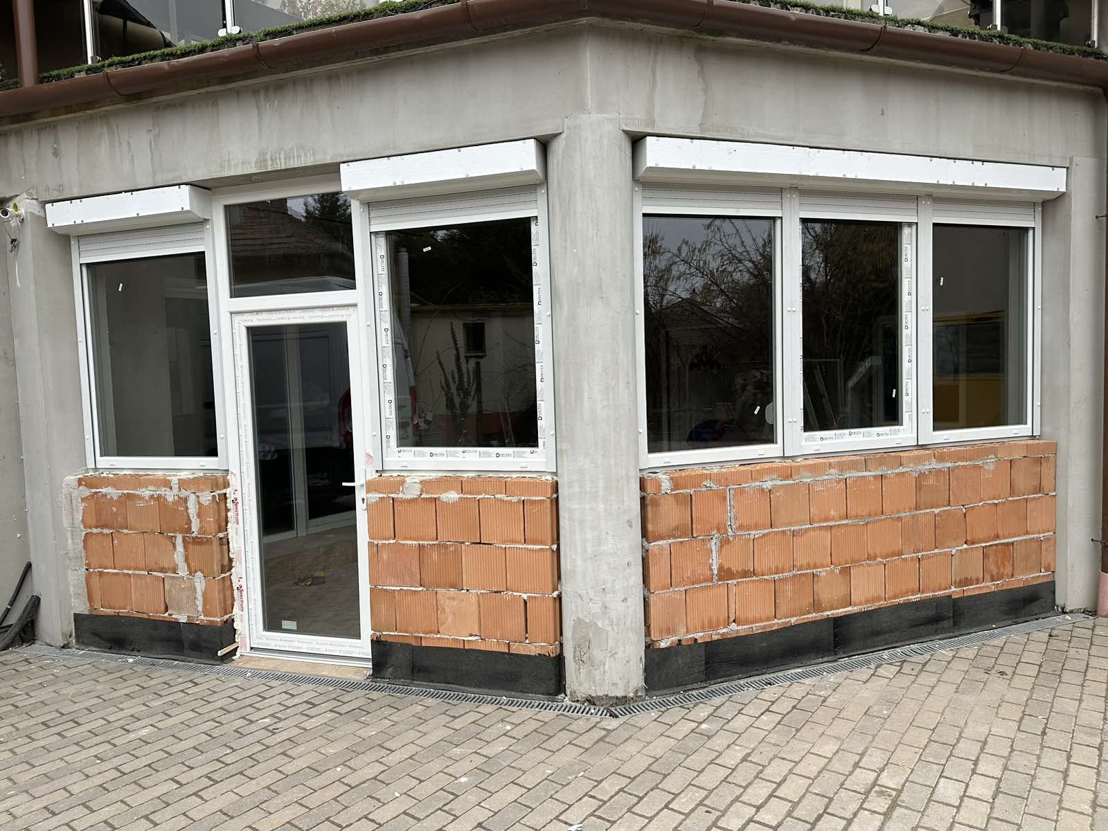 Komfortablak referencia – elkészült nyílászáró, ajtó vagy árnyékolás